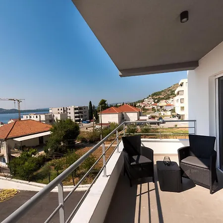 Karlo Trogir
